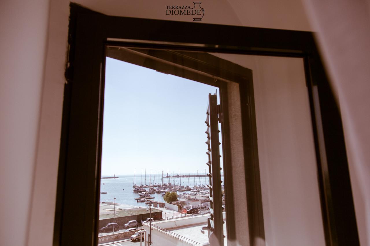 Terrazza Diomede- Manfredi Homes & Villas 曼弗雷多尼亚 外观 照片